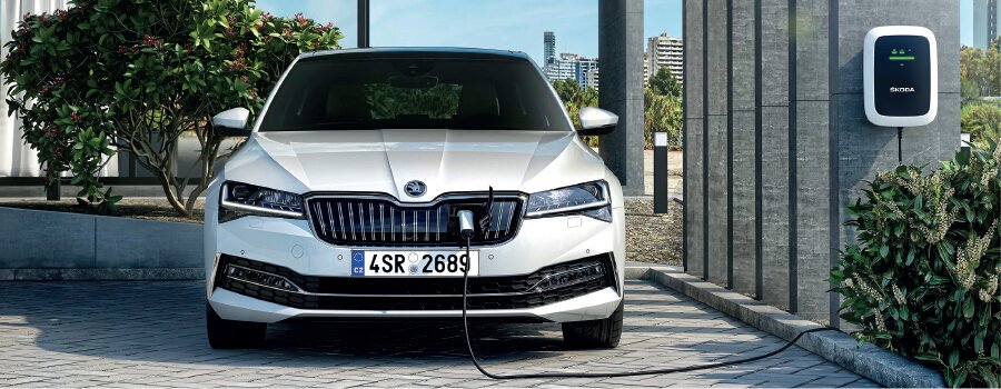 AutoriaKolbotn_SKODA_SUPERB-iV_3.jpg